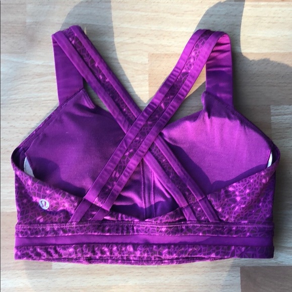 Lululemon Sports Bra in Purple - Picture 2 of 8